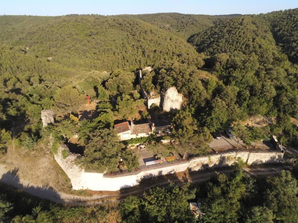 Le Castellas - Gite En Pleine Nature Montmirat Екстериор снимка
